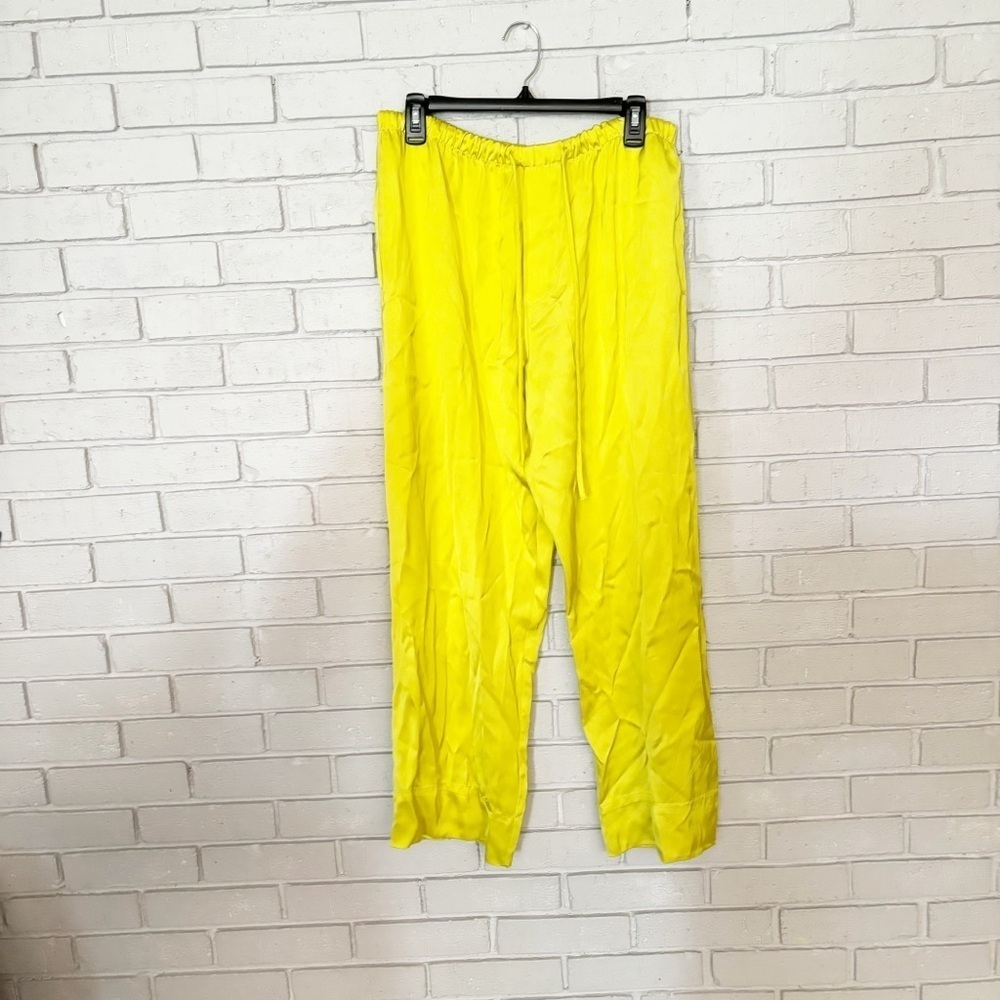 Zara Women’s‎ Satin Effect Pants